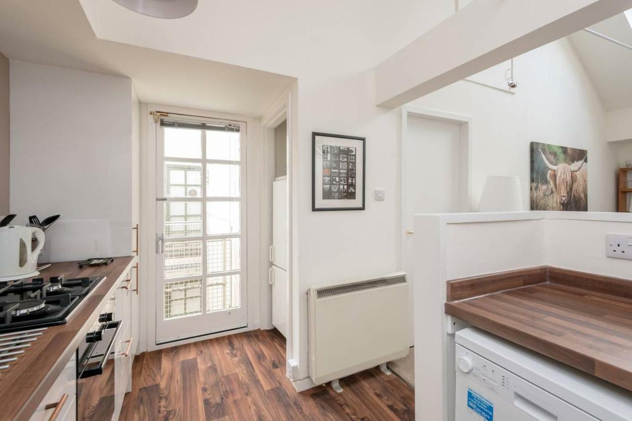 Апартаменти Joivy Loft At The Brewery With Free Parking Единбург Екстер'єр фото