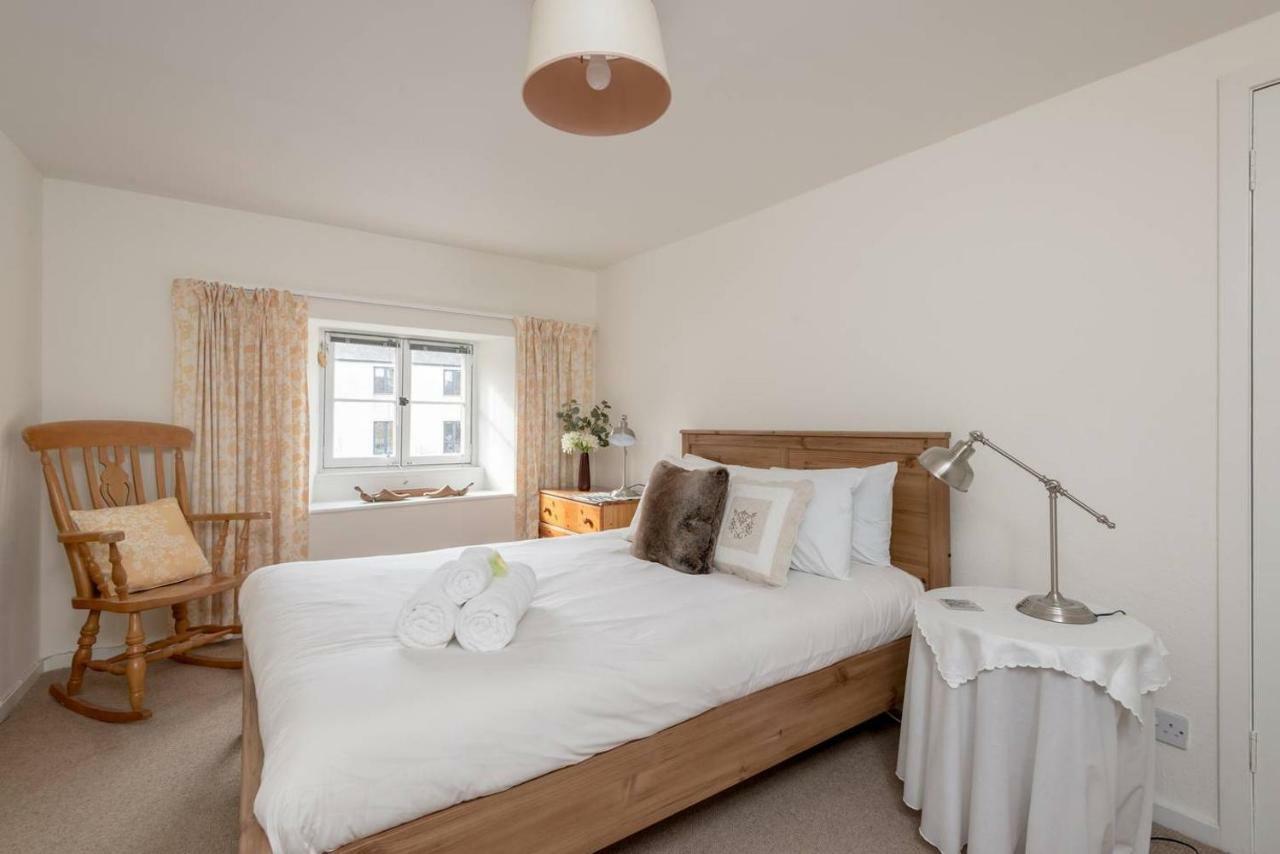 Апартаменти Joivy Loft At The Brewery With Free Parking Единбург Екстер'єр фото
